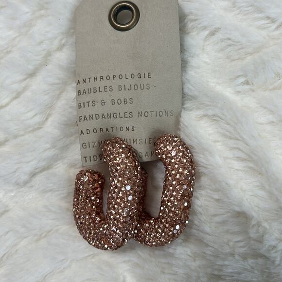 Anthropologie | OBLONG PAVÉ HOOP EARRINGS ROSE GOLD - Picture 3 of 5